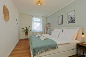 *City, Nähe Hbf, Kingsizebetten, Fitnessecke*